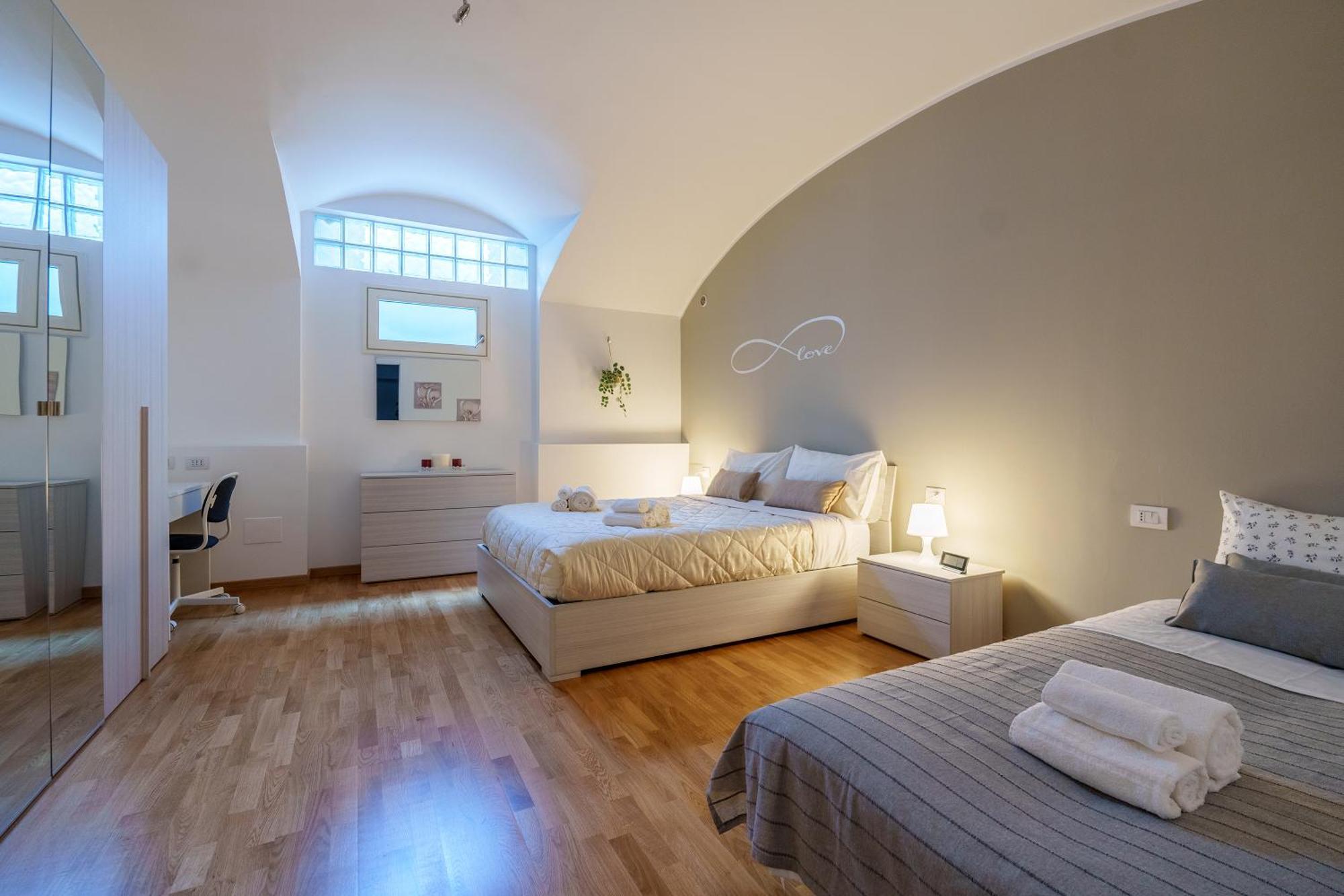 Centro Storico Duomo A 5 Minuti Love Suite Wifi Netflix Милан Экстерьер фото